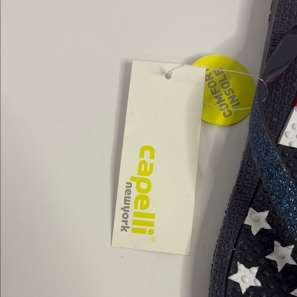 Capelli of New York Kids Red, White, and Blue Star Flip Flops - Picture 12 of 12